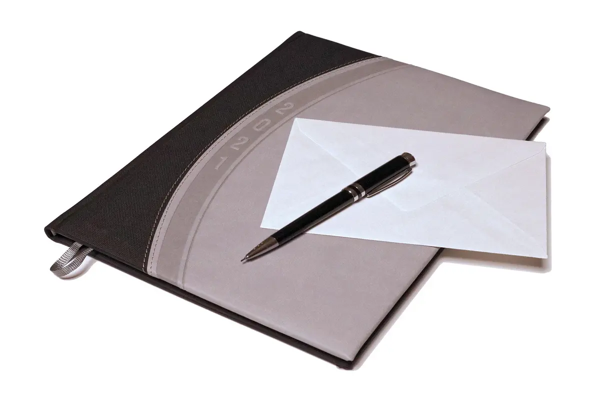 como liberar espaço do email