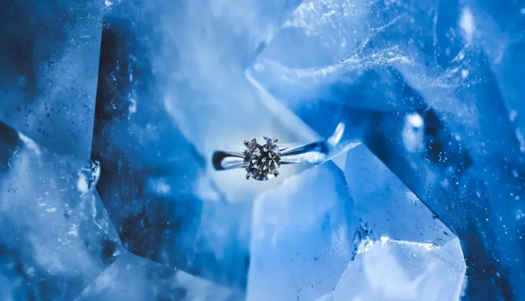 Falcon Supernova Iphone 6 Pink Diamond: O Que Torna Esse Celular Tão Exclusivo