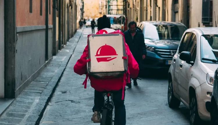 Como se cadastrar como entregador da Shopee: passo a passo